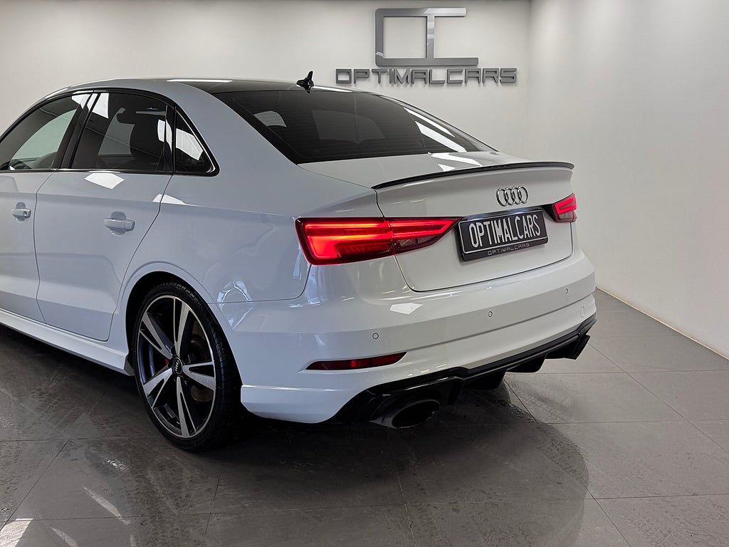Audi RS3 2018 - miniatyr 14