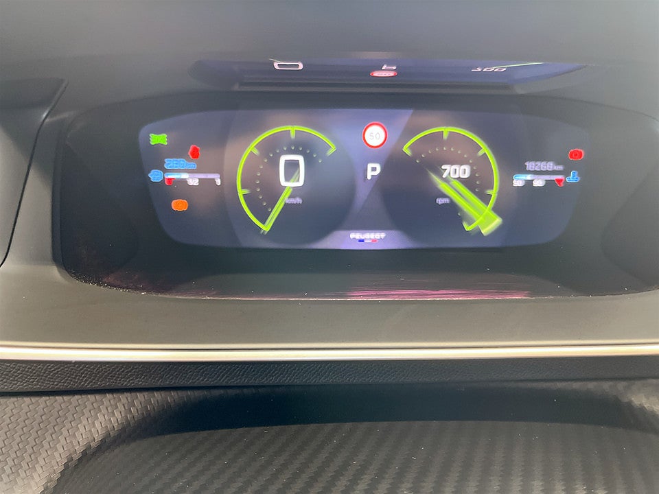 Bild på Peugeot 2008 GT 1.2 PT 130hk Aut B-KAMERA NAVI