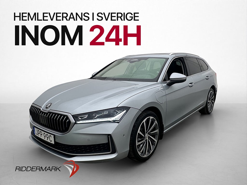 Skoda Superb iV Kombi 204hk MOMS L&K Drag Pano 360° HuD