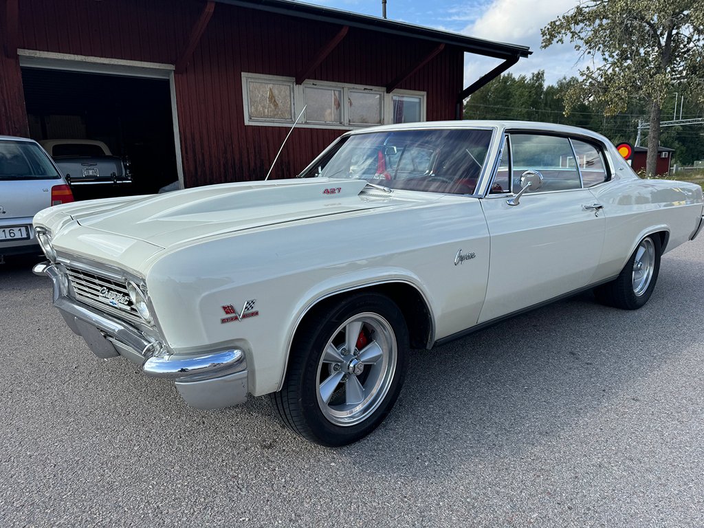 Chevrolet Caprice Custom Coupé 