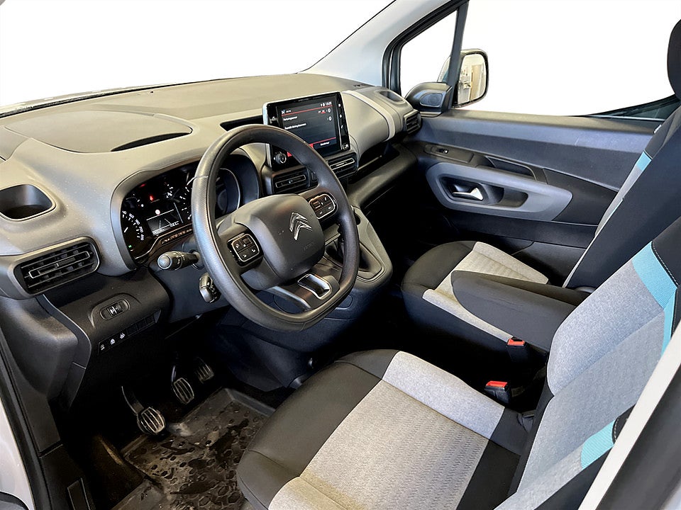 Bild på Citroën Berlingo Multispace 1.2 PT 110hk KAMPANJRÄNTA 3,99%