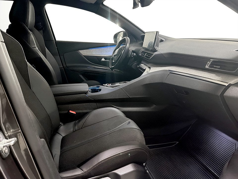 Bild på Peugeot 5008 GT 1.2 PT 130hk Aut - 7-SITS,DRAG,B-KAMERA