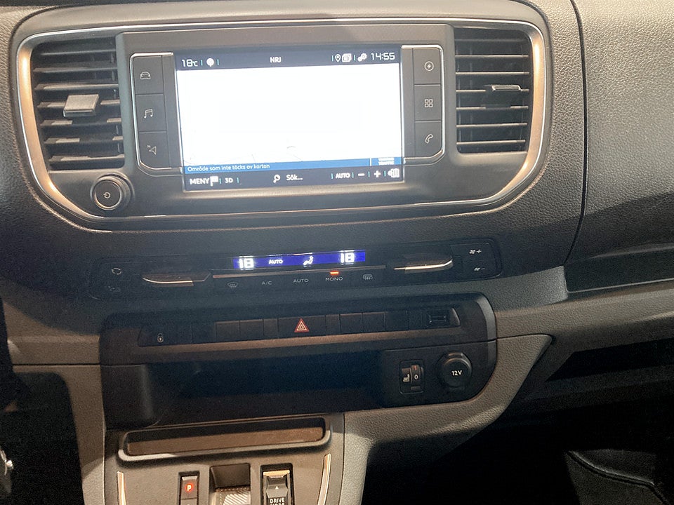 Bild på Citroën e-Jumpy Crew Cab Business Premium 75kWh 136hk Aut L3 B-KAMERA 