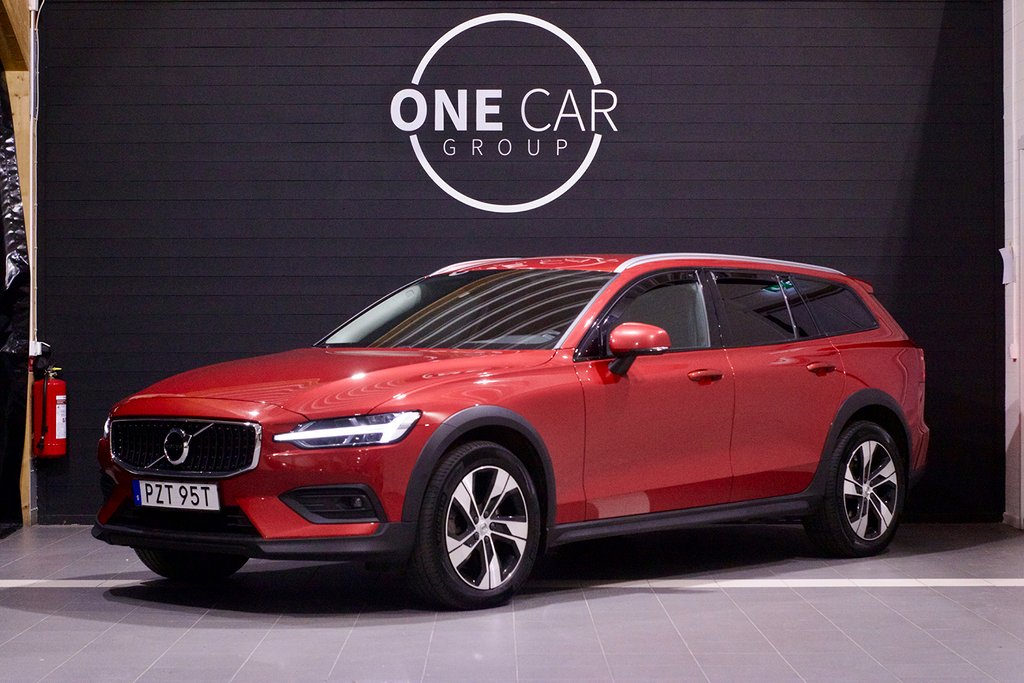 Volvo V60 Cross Country B4 AWD Harman/Kardon Kamera Drag