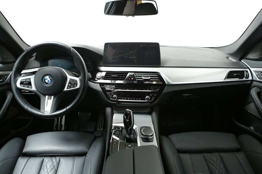 BMW 530e xDrive Plug-in 292hk Touring M Sport Aut H/K Drag 2023