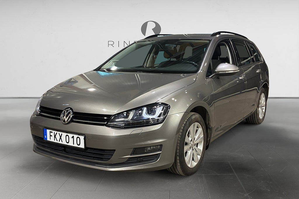 Volkswagen Golf Sportscombi 1.4 TSI 125 HK MASTERS 1ÄGARE DRAG B-KAMERA