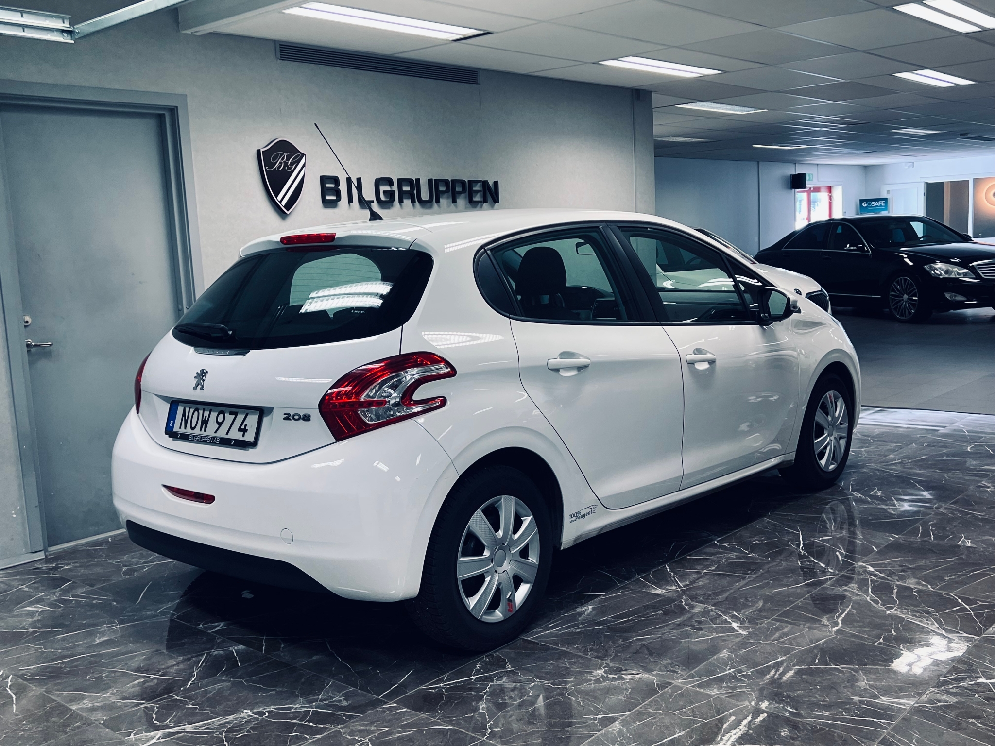 Peugeot 208 1.2 VTi 82hk 2014, bild 4/54
