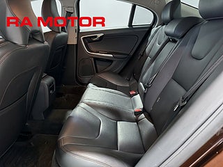 Sedan Volvo S60 Cross Country 11 av 24