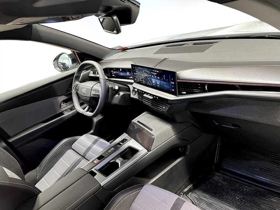 Bild på Opel Grandland GS Hybrid 145hk Aut PANO B-KAMERA CARPLAY