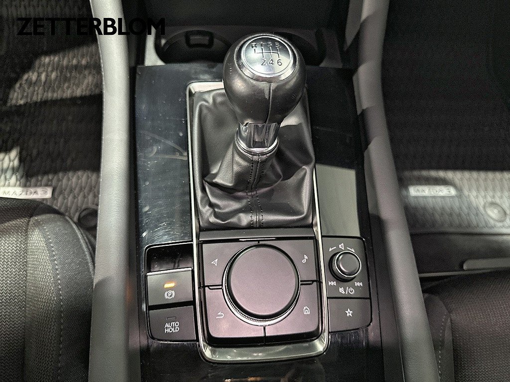 Halvkombi Mazda 3 14 av 16