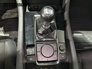 Halvkombi Mazda 3 14 av 16