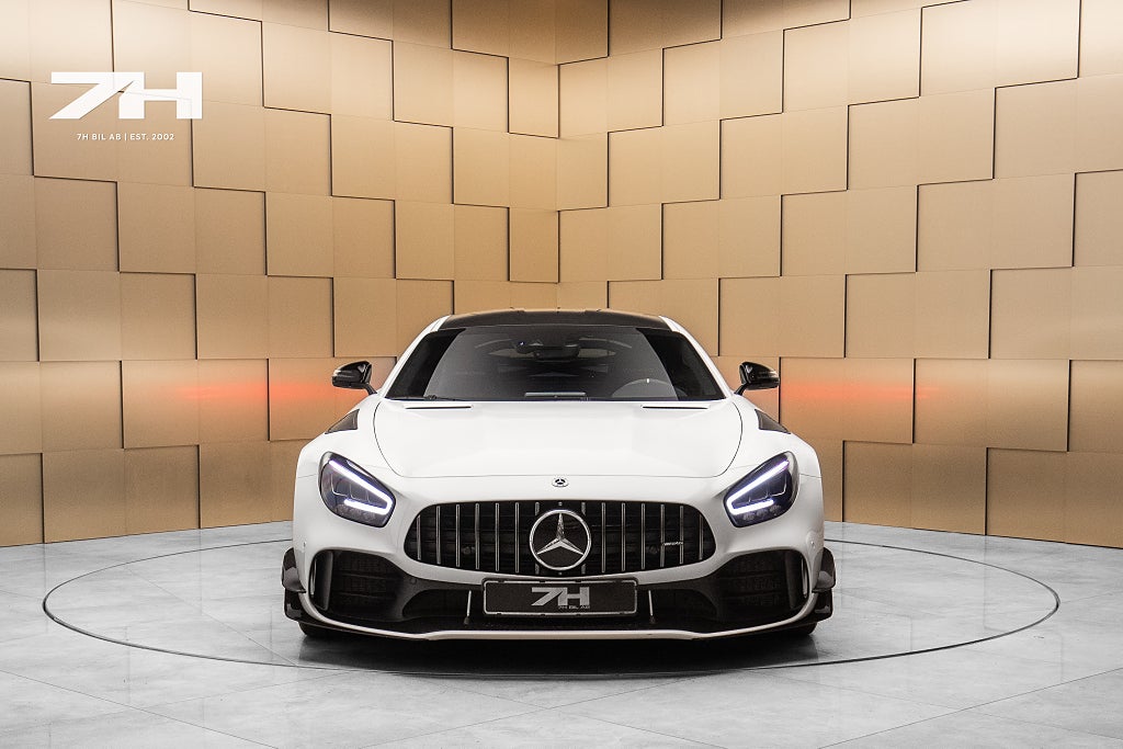 Mercedes-Benz AMG GT R PRO 585 hk / 1 av 750 / Sv. Såld / Kolfiber