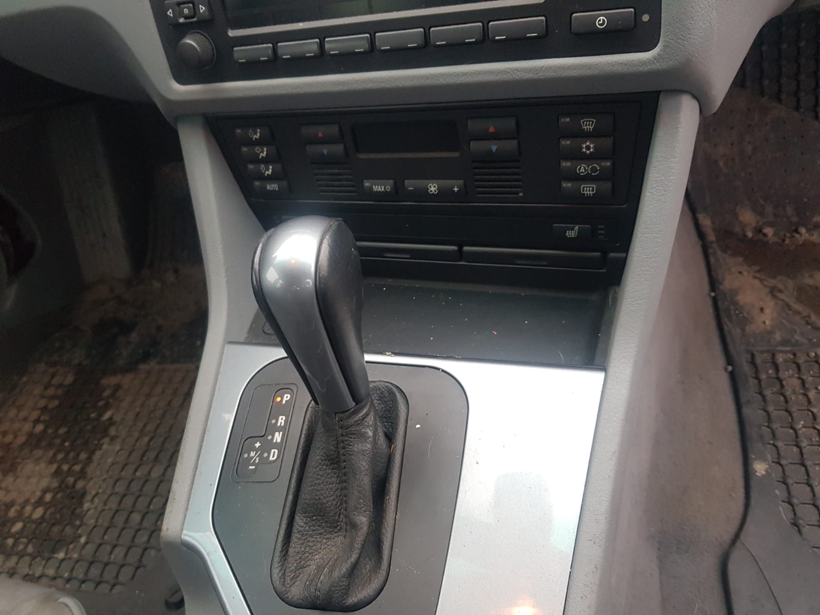 BMW 525 Automat 192HK Ny besiktat 2001, bild 7/47