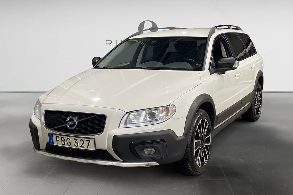 Volvo XC70 D4 181 HK DYNAMIC EDITION DRAG VOC D-VÄRM KAMR...