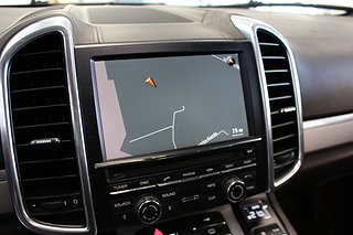 SUV Porsche Cayenne 25 av 25