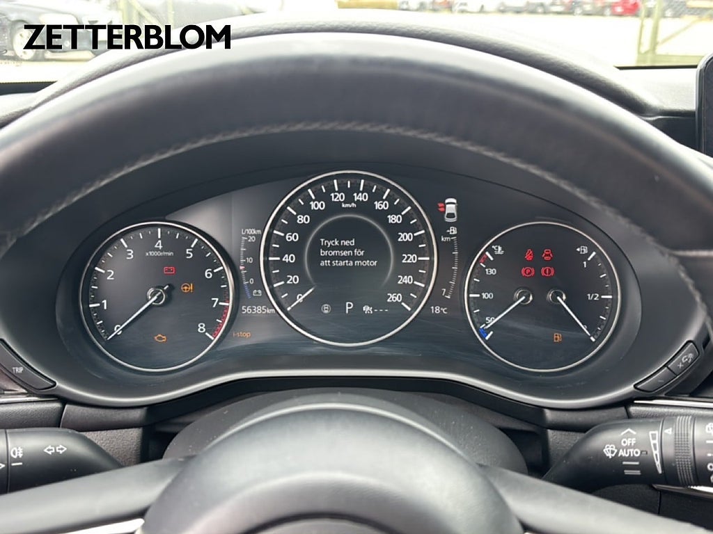 Halvkombi Mazda 3 11 av 15