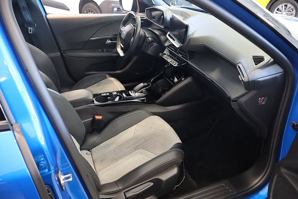 Bild på Peugeot E-2008 GT Pack 50kWh 136hk Aut - B-KAMERA, CARPLAY, NAV