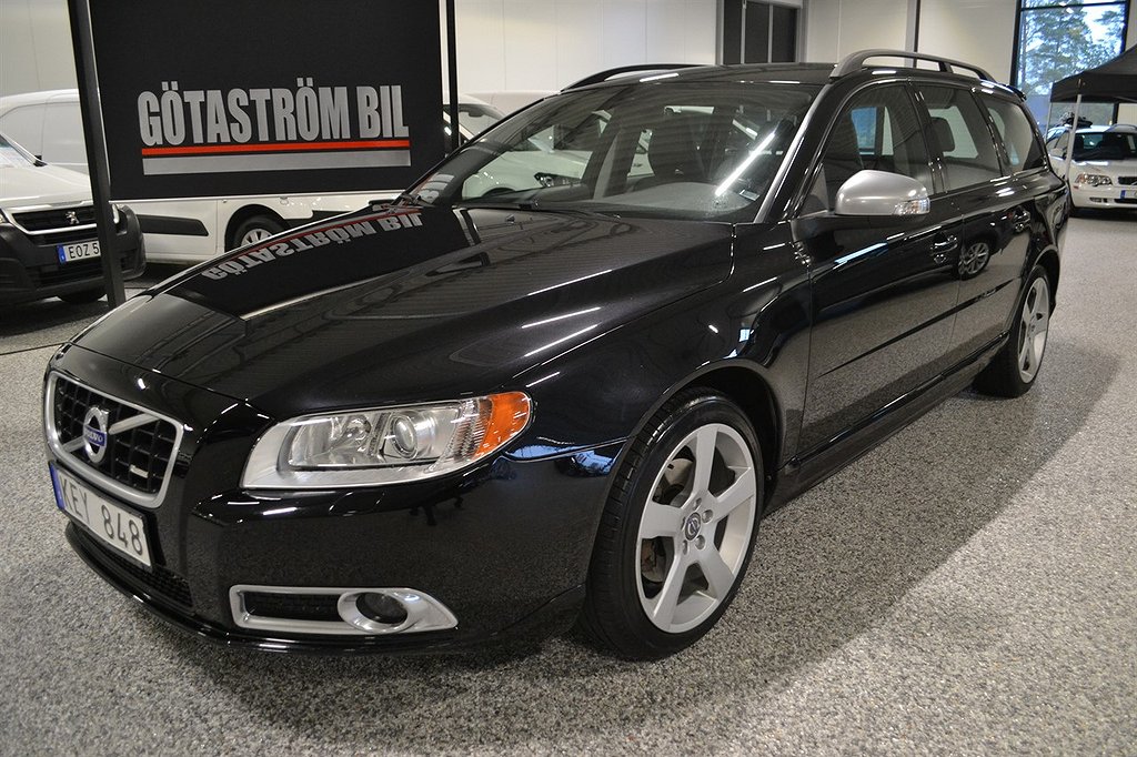 Volvo V70 II T4 180hk Momentum R-Design /Drag