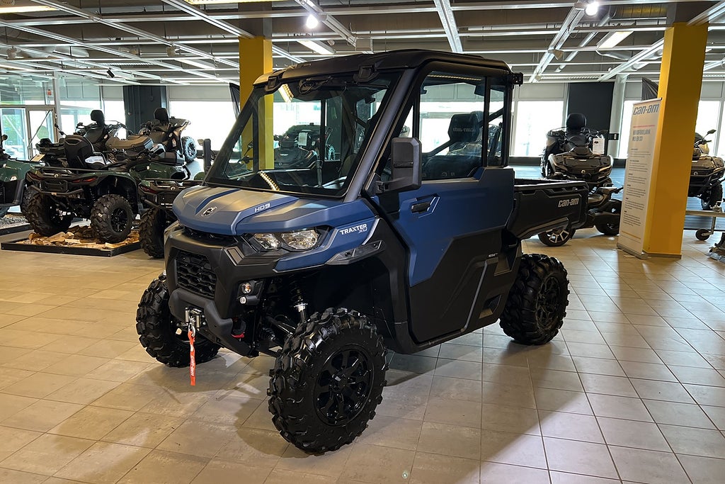 Can-Am Traxter HD9 XU Deluxe hytt / Värme / MOMS / 7 mil