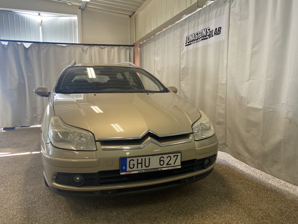 Citroen C5 HDi 110 hk SX Komb Man Drag 2008, bild 4/40