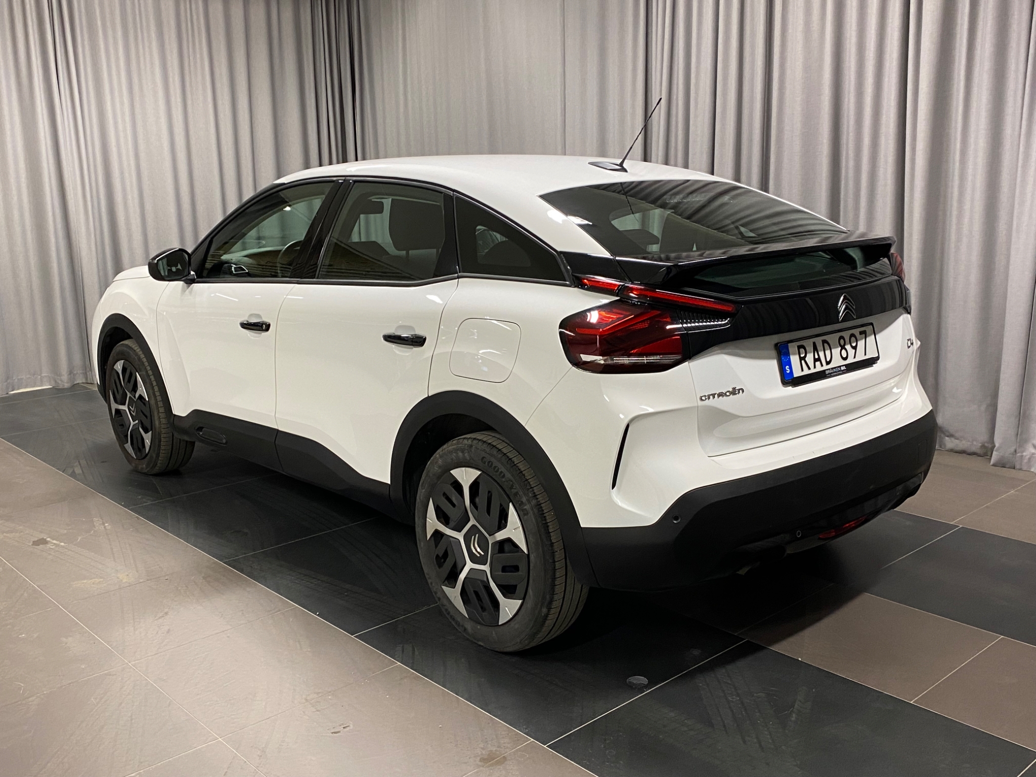 Citroen C4 Feel PureTech 130 AUT 2022, bild 3/49