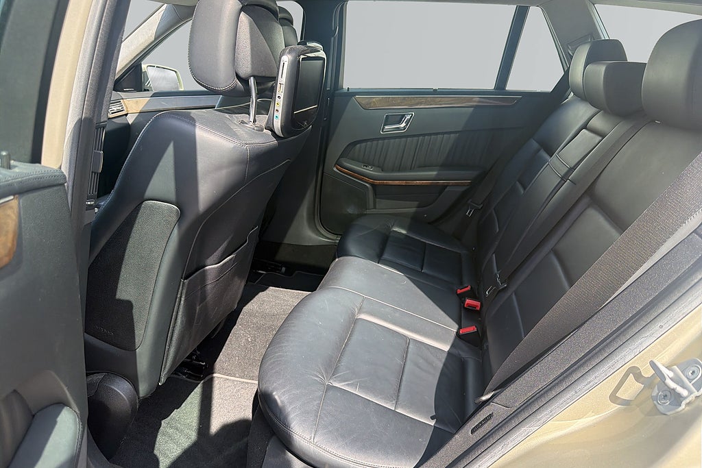 Mercedes-Benz E 2011