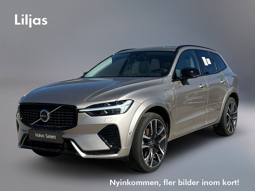 Volvo XC60 T6 AWD Ultra Dark//Dragkrok//Massage//