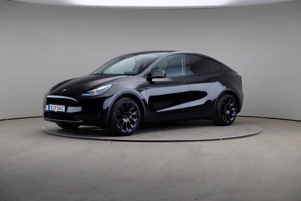 Tesla Model Y Standard Range 299hk RWD
