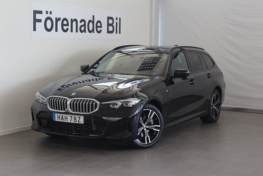 BMW 330e Touring 4,95 ränta M Sport Drag Rattvärme Park Assist