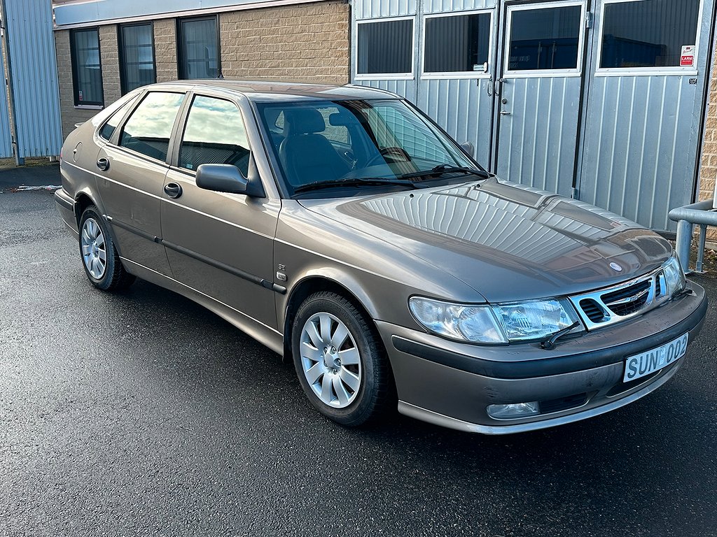 Saab 9-3 5-dörrar 2.0 Turbo SE