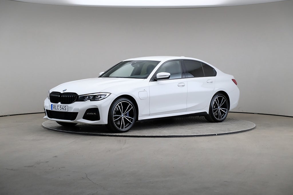BMW 330e 3 Sedan 292hk M Sport Hifi Rattvärme