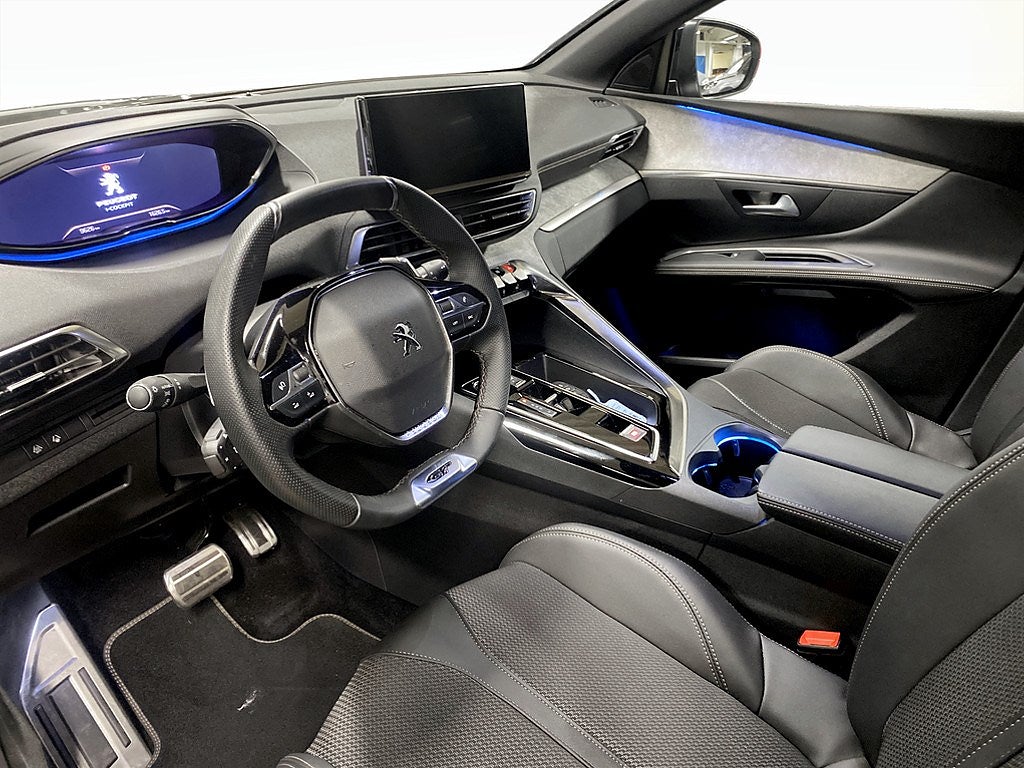 Bild på Peugeot 5008 GT 1.2 PT 130hk Aut - 7-SITS,B-KAMERA,NAV