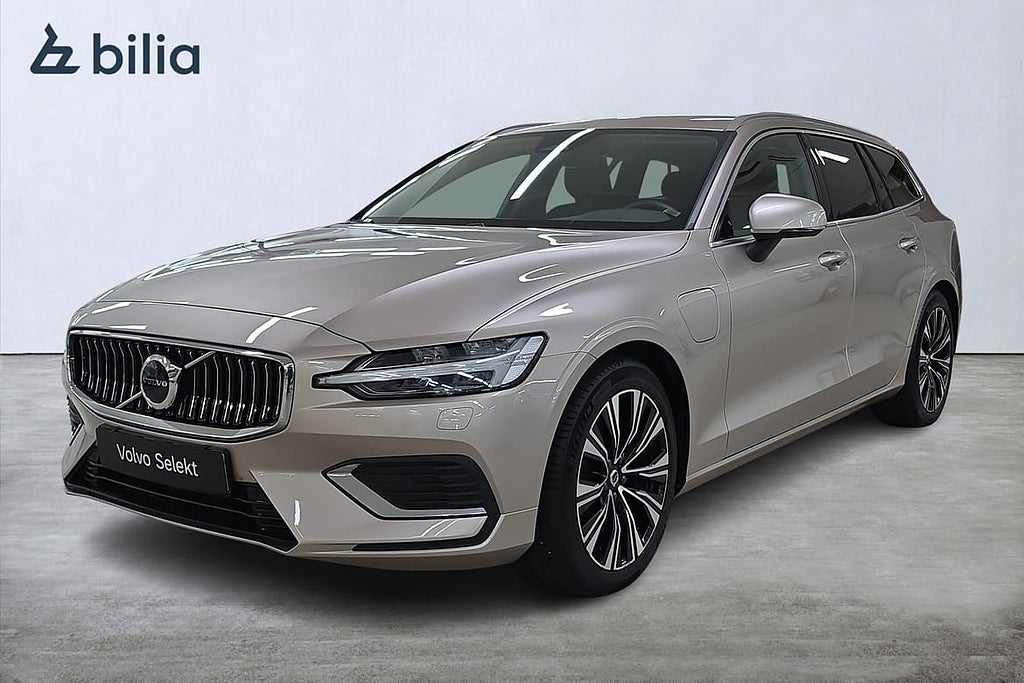 Volvo V60 Recharge T6 Core Edition
