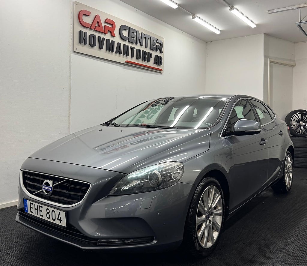 Volvo V40