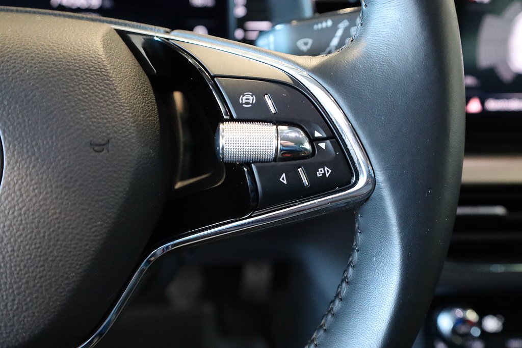 Skoda Kamiq 1.0 TSI Style Kamera Carplay Leasbar 2022