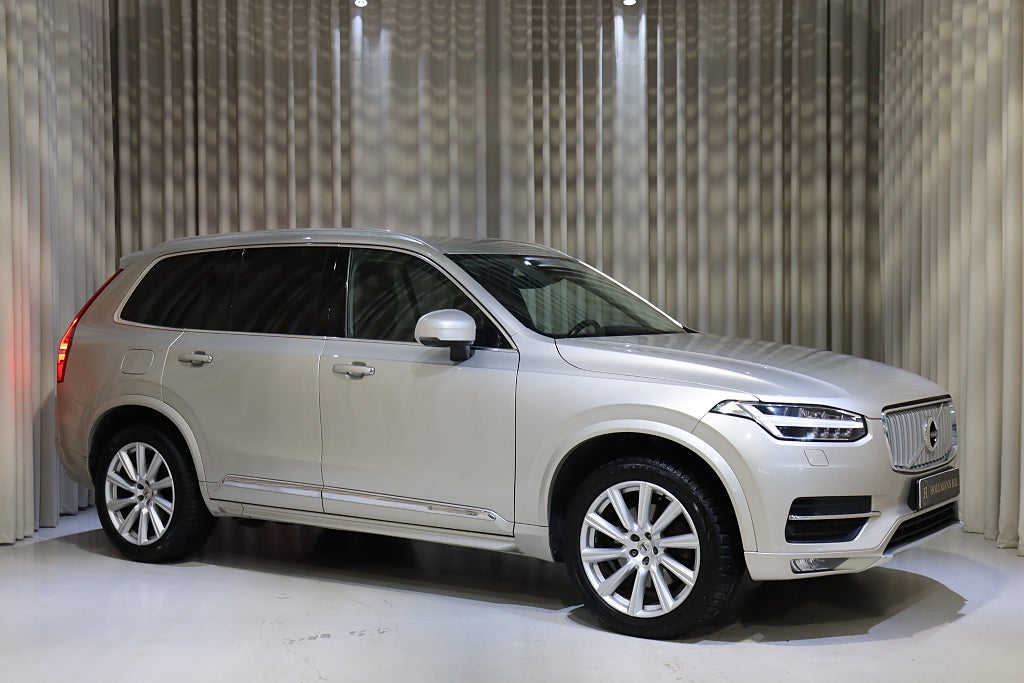 Volvo XC90 D5 AWD 225HK Inscription 7-Sits Drag Navi Kamrembytt