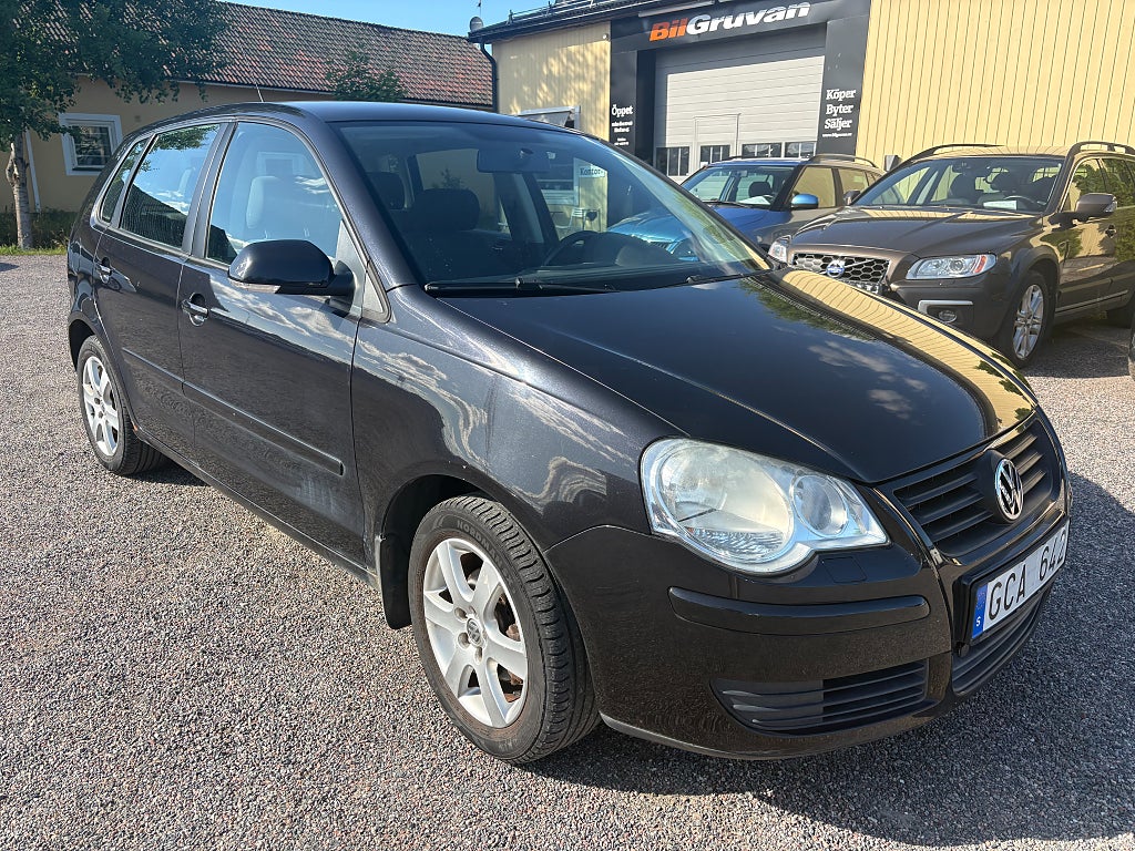 Volkswagen Polo 5-dörrar 1.4 Drag/M-Värmare 11300 Mil