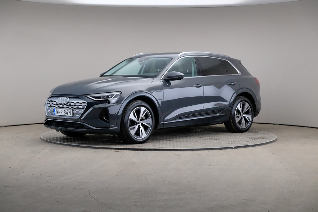 Audi Q8 E-Tron 55 408hk Quattro Proline Edition Drag