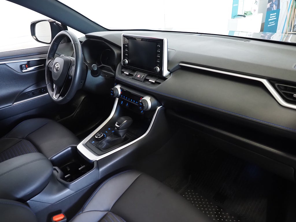 Toyota RAV4 Hybrid AWD-i E-CVT Style Kamera Dragkrok 2022