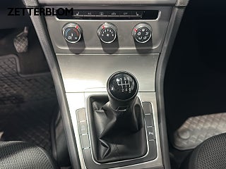 Halvkombi Volkswagen Golf 14 av 18