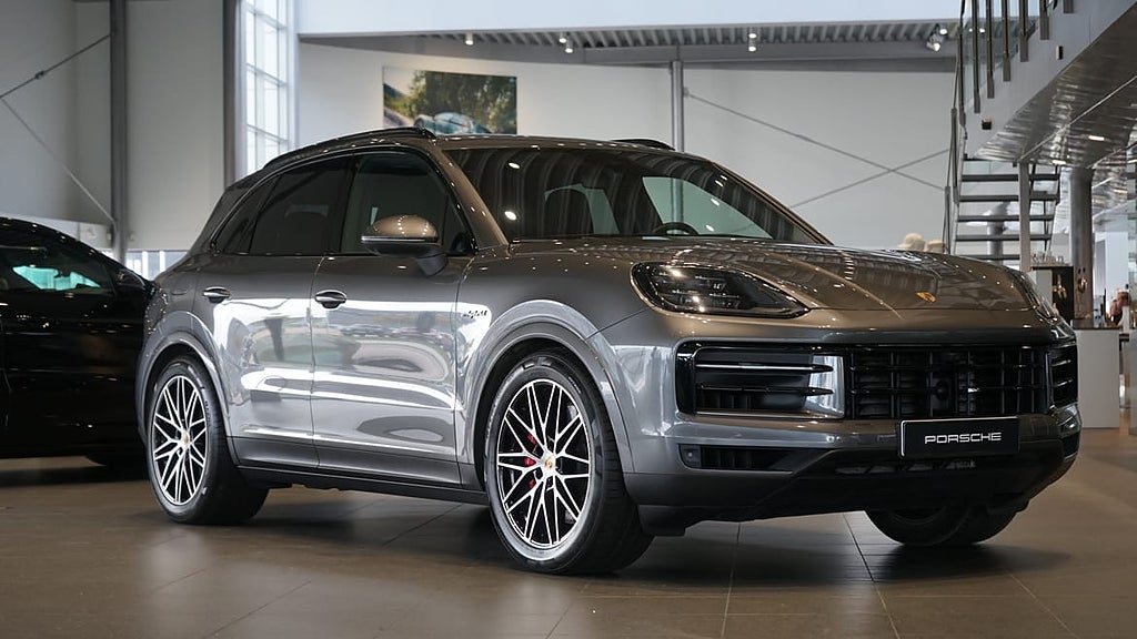 Porsche Cayenne S e-hybrid - 520hk