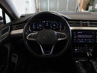 Kombi Volkswagen Passat 14 av 21