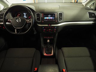 Minibuss Volkswagen Sharan 11 av 20