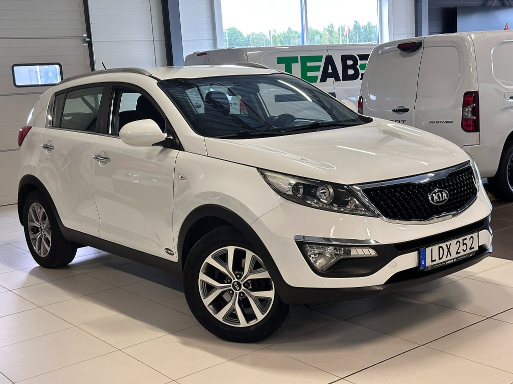 Kia Sportage 1.6 GDI Action Dragkrok Full servad thumbnail