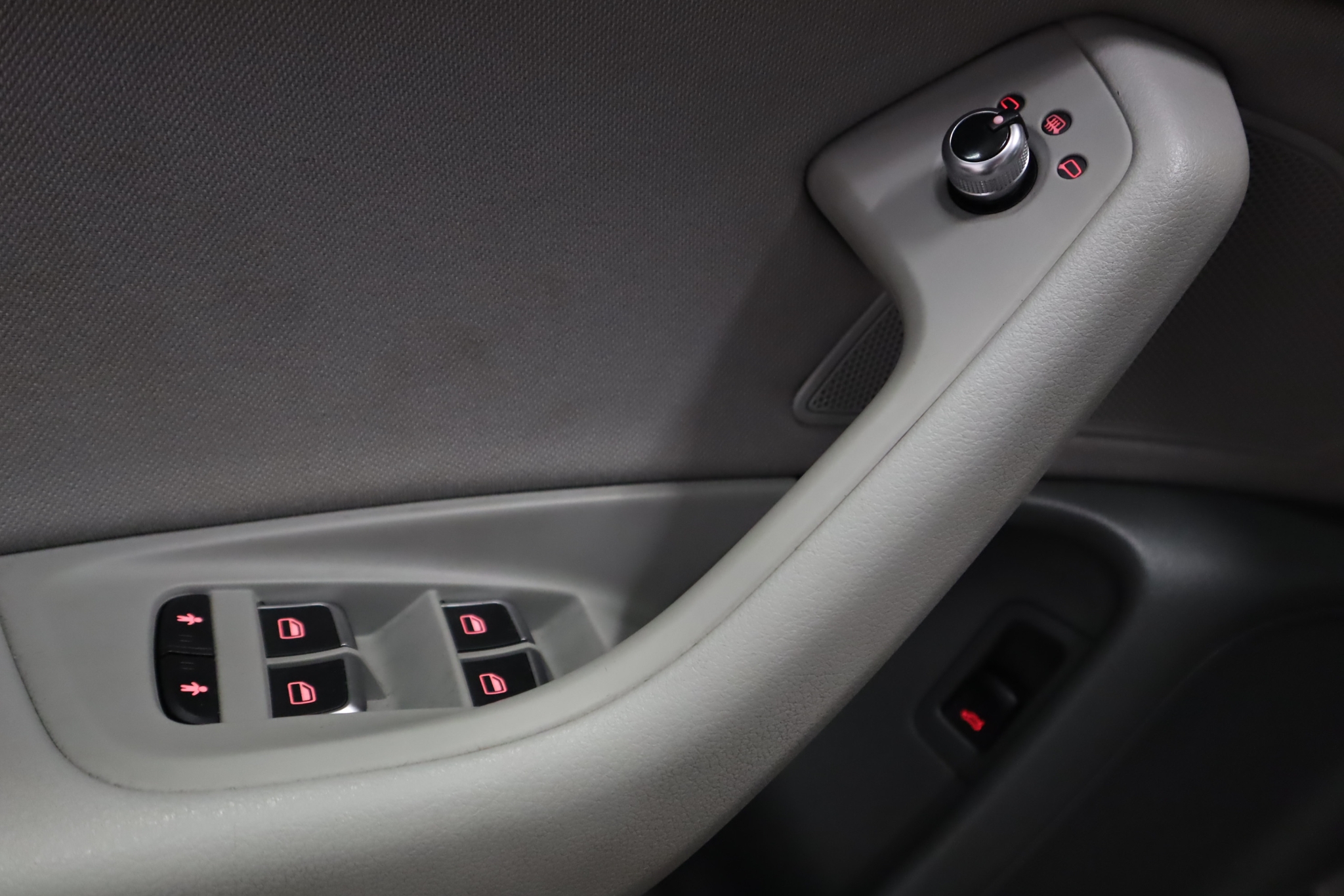 Audi A6 2012, bild 7/50