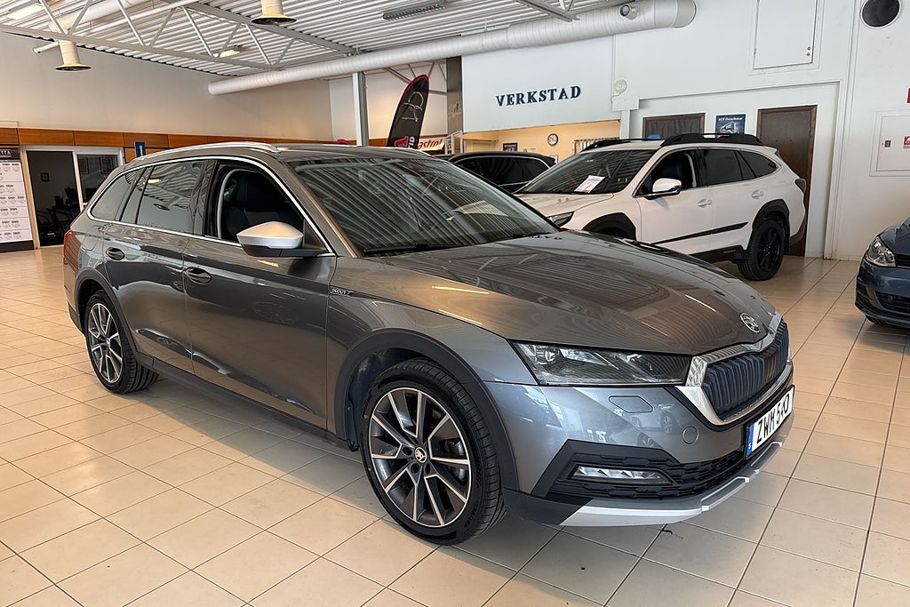 Skoda Octavia Scout 2.0 TDI 4x4 Drag Värmare Kamera Drag Moms  miniatyr 2