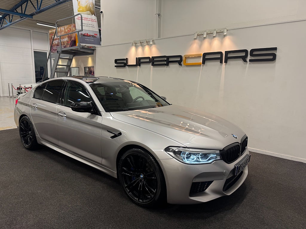 BMW M5 xDrive 820hk HUD H/K Ferrita Kolfiber 20"