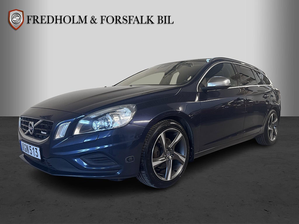 Volvo V60 T5 240HK Aut R-Design Drag Nyservad Fint skick!