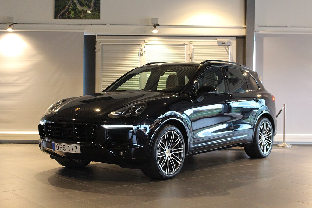 Porsche Cayenne S 385hk / Luftfjädring / Värmare / Backkamera