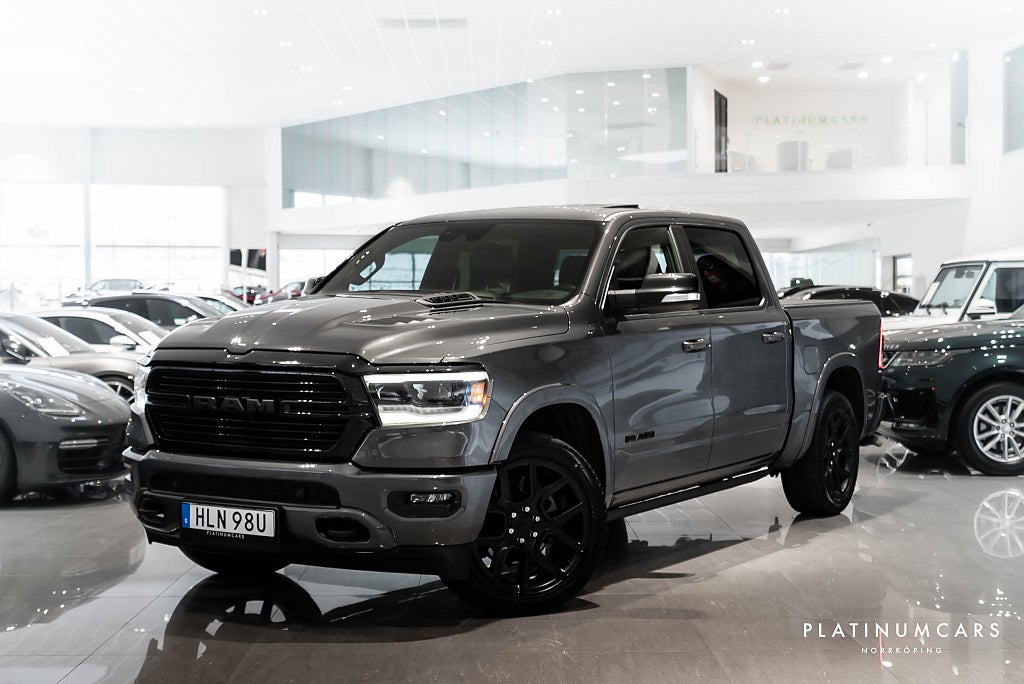 RAM 1500 Laramie Night EDT / LEASEBAR